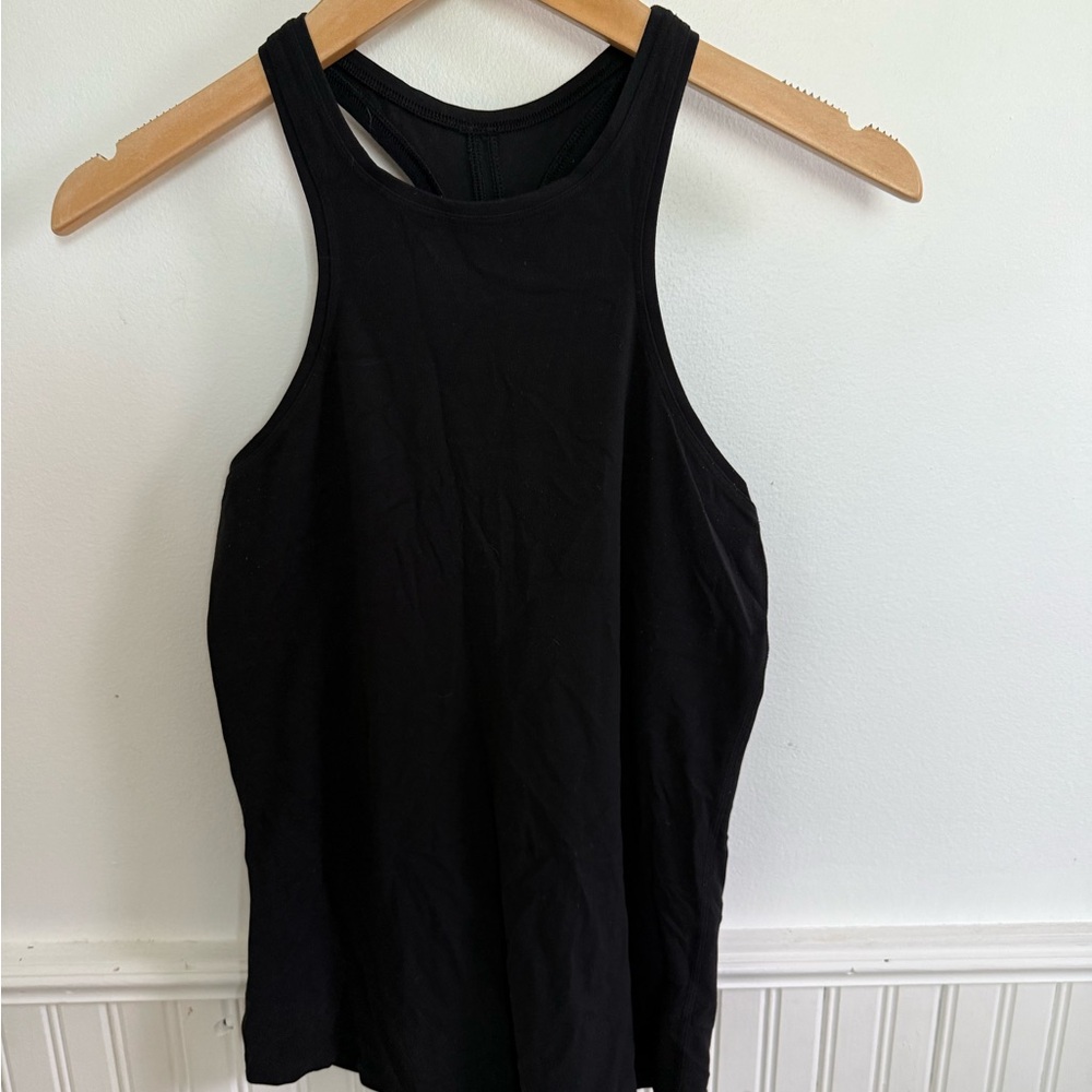 Lululemon nulu tank